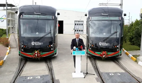 kocaelinin-tramvay-hatlari-kapasitesi-iki-katina-cikiyor-yeni-araclar-ve-genisletilmis-duraklar-yolda-1710886034872.jpg