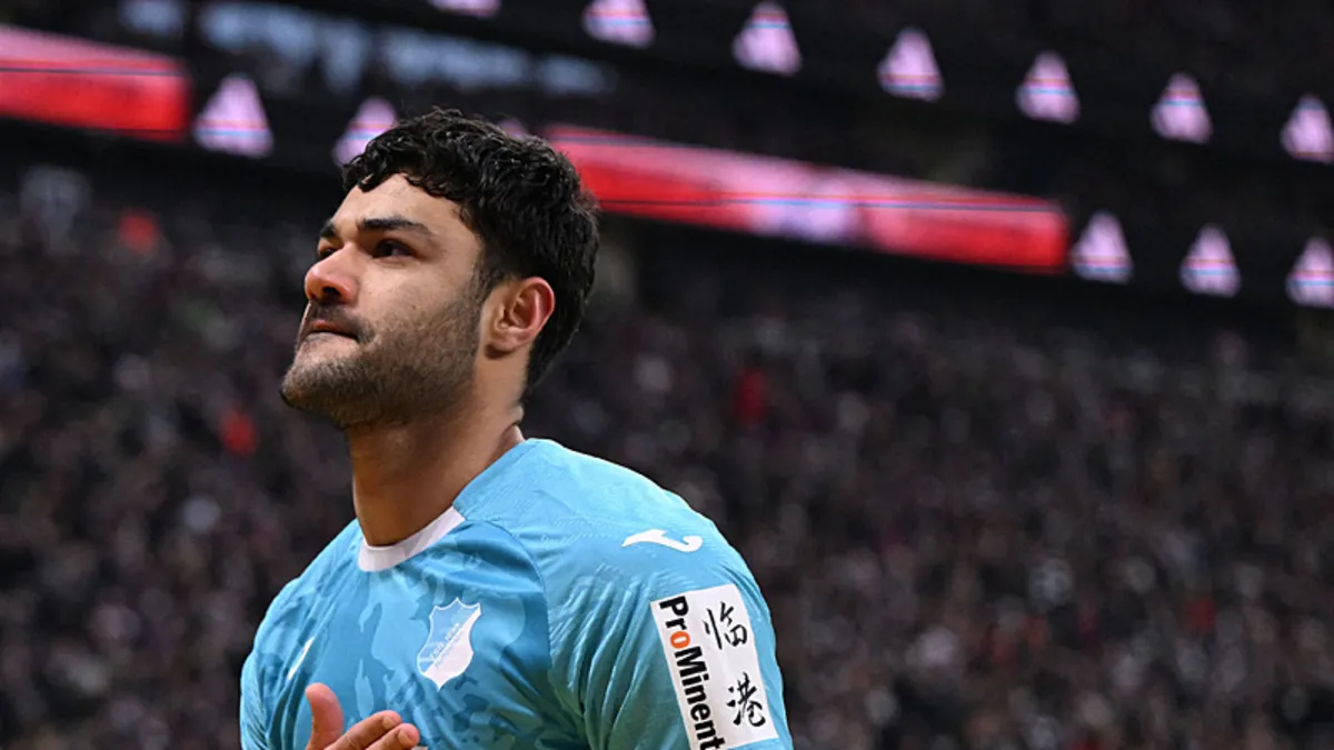 Hoffenheim, Eintracht Frankfurt’u 3 golle geçti! Hoffenheim, Eintracht Frankfurt’u 3 golle geçti!