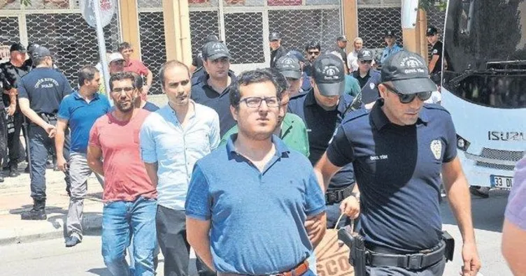 FETÖ’cü avukatlar hakim önüne çıkıyor