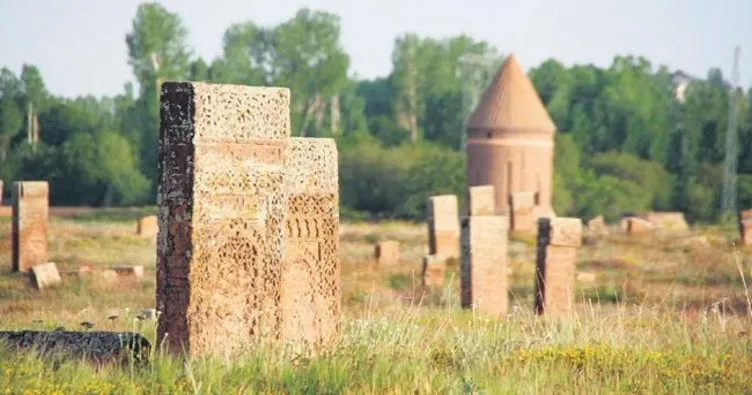 Ahlat, UNESCO’nun geçici listesinden asıl listeye alınacak