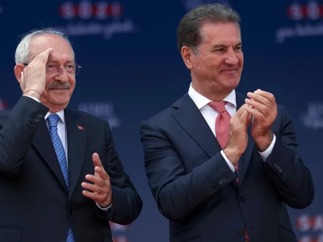 mustafa-sarigul-kemal-kilicdaroglunu-boyle-savundu-genel-baskanligi-birakirsa-chp-baraj-altinda-kalir-1694029364349.jpg Mustafa Sarıgül, Kemal Kılıçdaroğlu'nu böyle savundu: Genel Başkanlığı bırakırsa CHP baraj altında kalır
