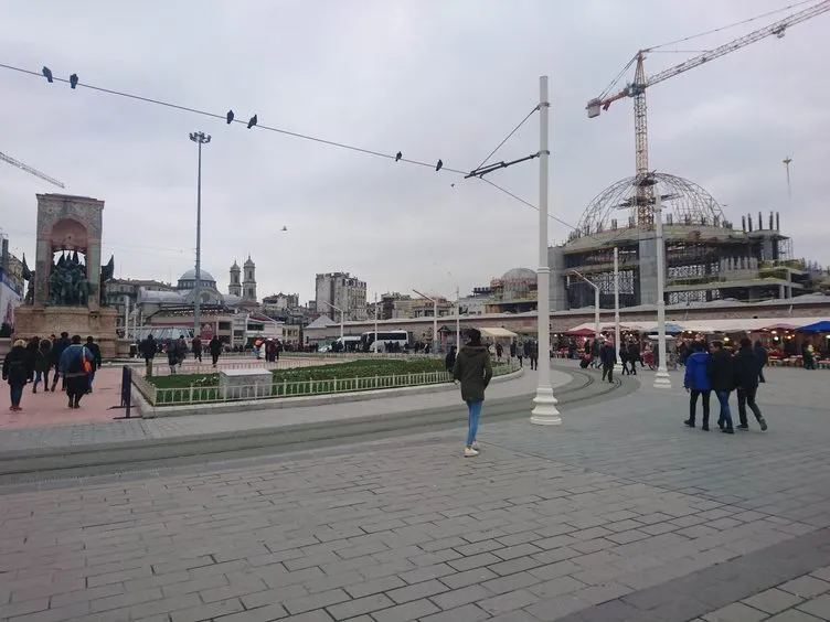 Taksim Camii’nin ana kubbesinin yapımına start verildi