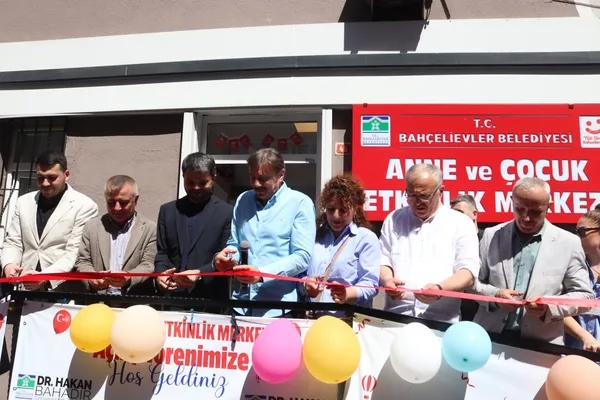 turkiyenin-ilk-anne-cocuk-etkinlik-merkezi-bahcelievlerde-acildi-1747830451163.jpg