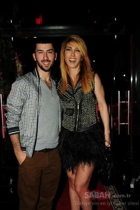 Yaprak Dökümü'nün Fikret'i Bennu Yıldırımlar'ın kızı Ada güzelliğiyle sosyal medyayı salladı! İşte Bennu Yıldırımlar'ın gözlerden uzak büyüyen kızı...