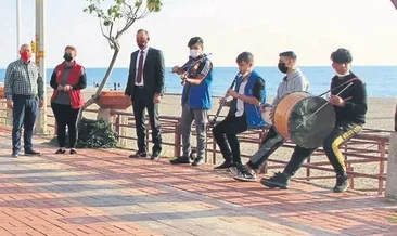 Müzikli moral verdiler