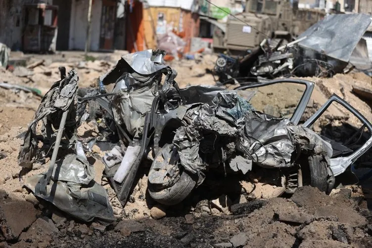 Son yılların en büyük saldırısı! İsrail’in zulümü devam ediyor: Ölü sayısı 10’a yükseldi