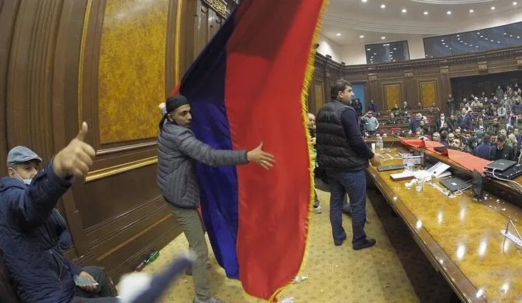 Son dakika haberi: Ermenistan resmi televizyonundan büyük rezalet! Ermeni halkı çılgına döndü