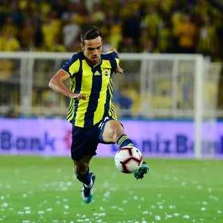 Fenerbahçe'de sağ kanat Barış Alıcı'nın