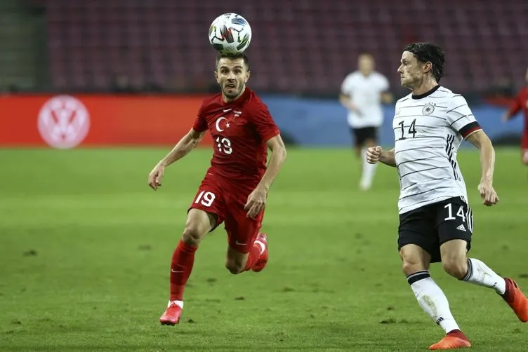 Spor yazarları Almanya - Türkiye maçını değerlendirdi