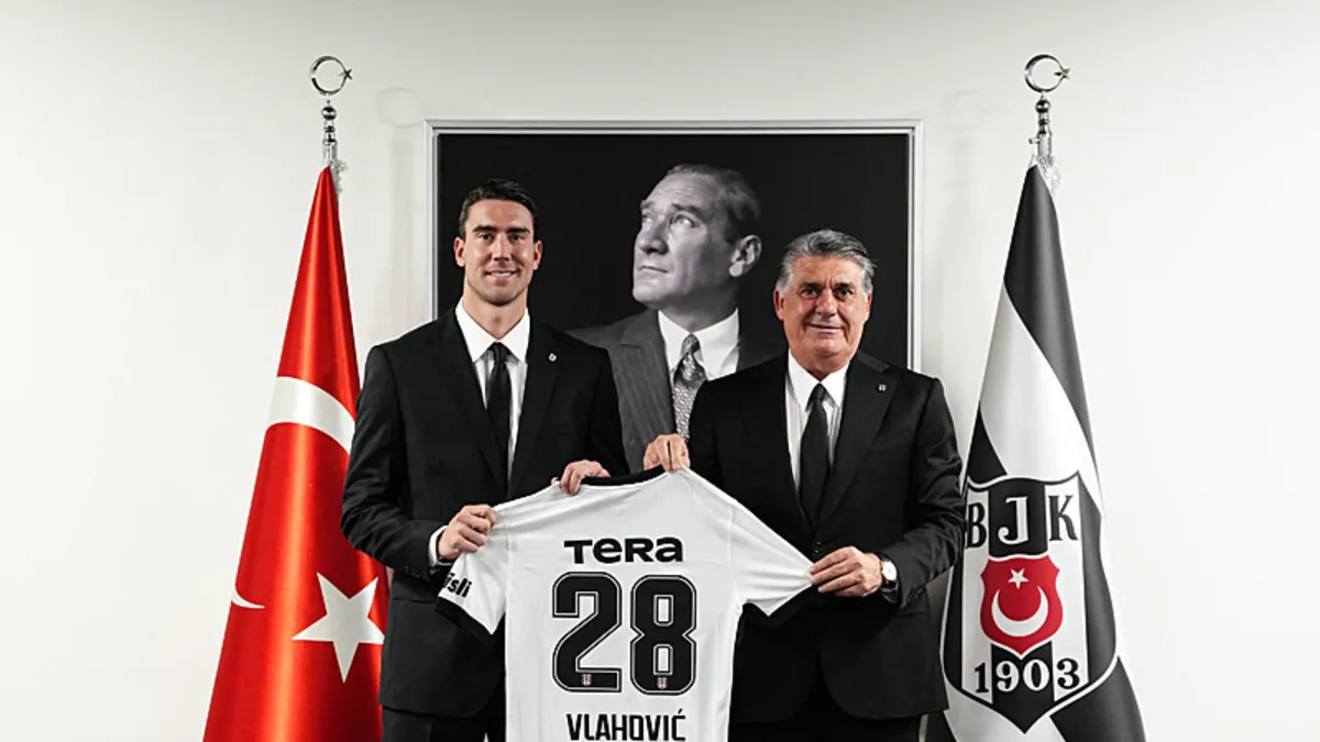 Vlahovic Beşiktaş'ta Tarihe Geçti