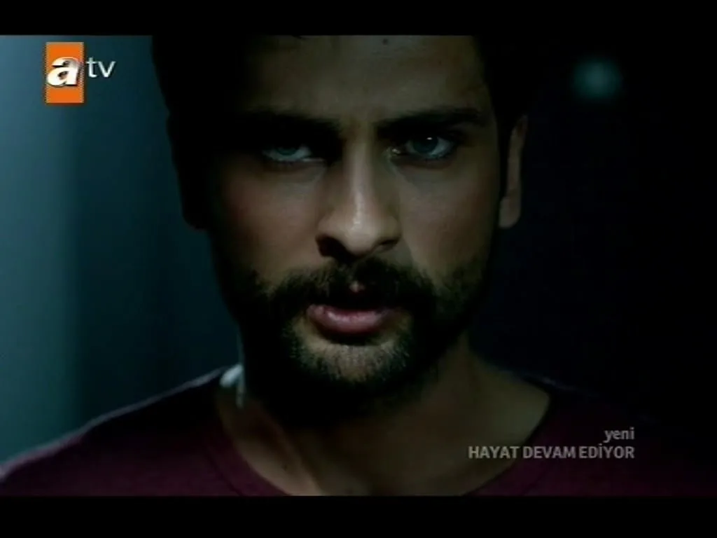 Онур туна турецкий актер фото Онур туна турецкий актер фото