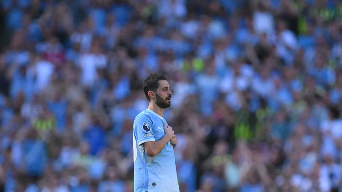 Manchester City efsanelere veda maçını kaybetti!