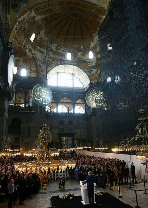 Cumhurbaşkanı Erdoğan'ın Yeditepe Bienali açılışından yansıyan kareleri
