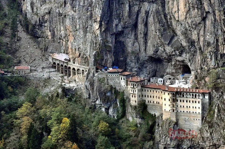 Sümela Manastırı’nda 360 tonluk kaya tehdidi