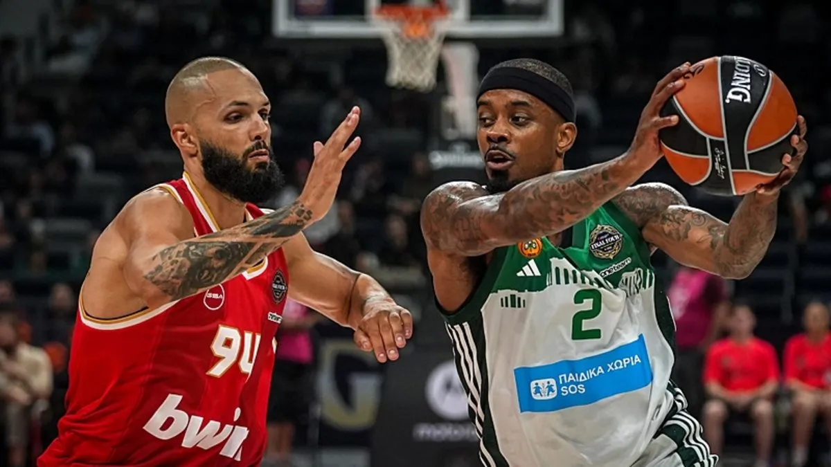 Olympiakos, Panathinaikos'u yenerek üçüncü oldu Olympiakos, Panathinaikos'u yenerek üçüncü oldu