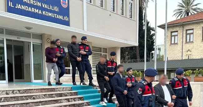 Mersin'de PKK operasyonu: 5 gözaltı Mersin'de PKK operasyonu: 5 gözaltı