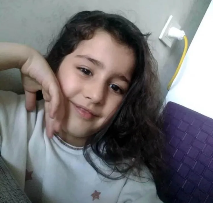 Yangında dumandan etkilenen Ceren, yaşam savaşını kaybetti