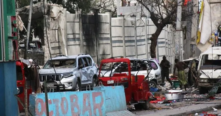 Somali’de Eğitim Bakanlığına düzenlenen bombalı saldırıda can kaybı 120’ye yükseldi