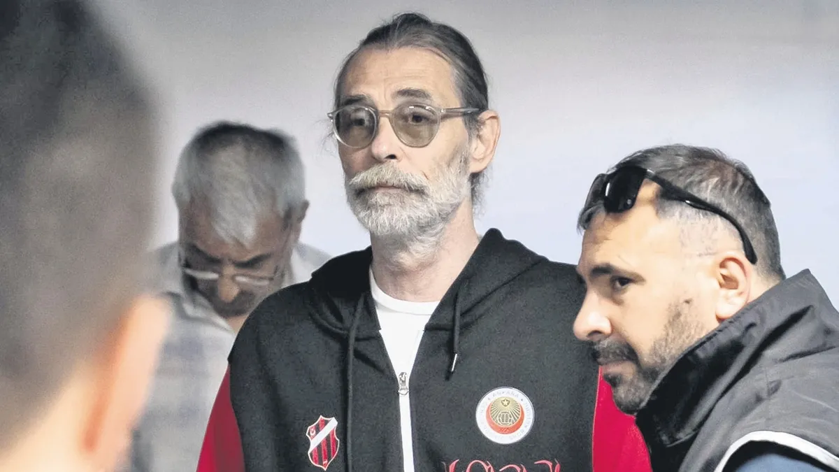 250 milyonluk rüşvete ‘haberim yok’ perdesi 250 milyonluk rüşvete ‘haberim yok’ perdesi