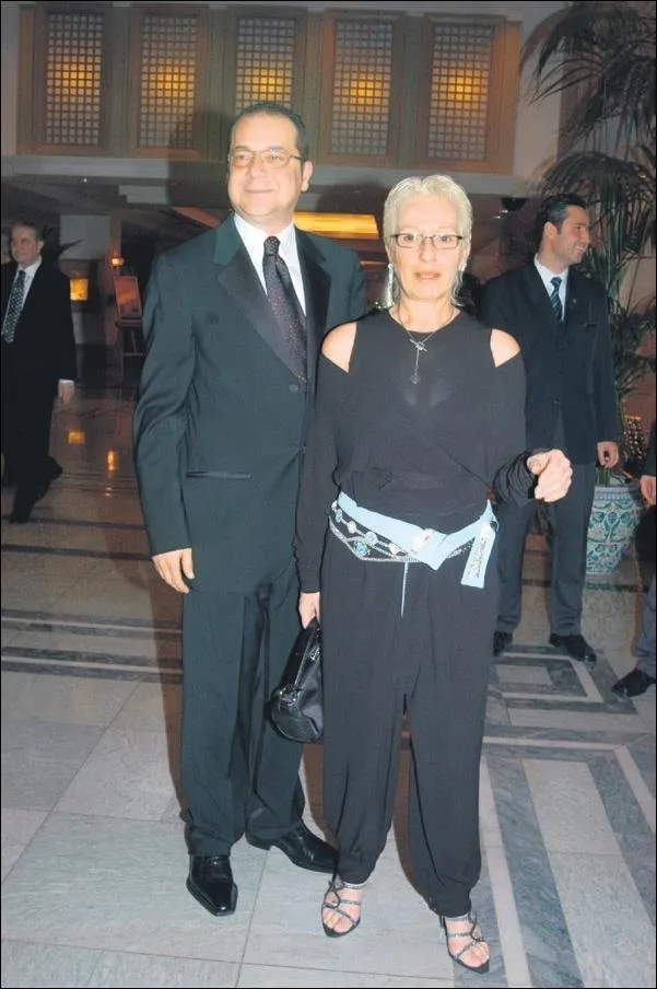 genc sevgilisinden cocuk sahibi olmus