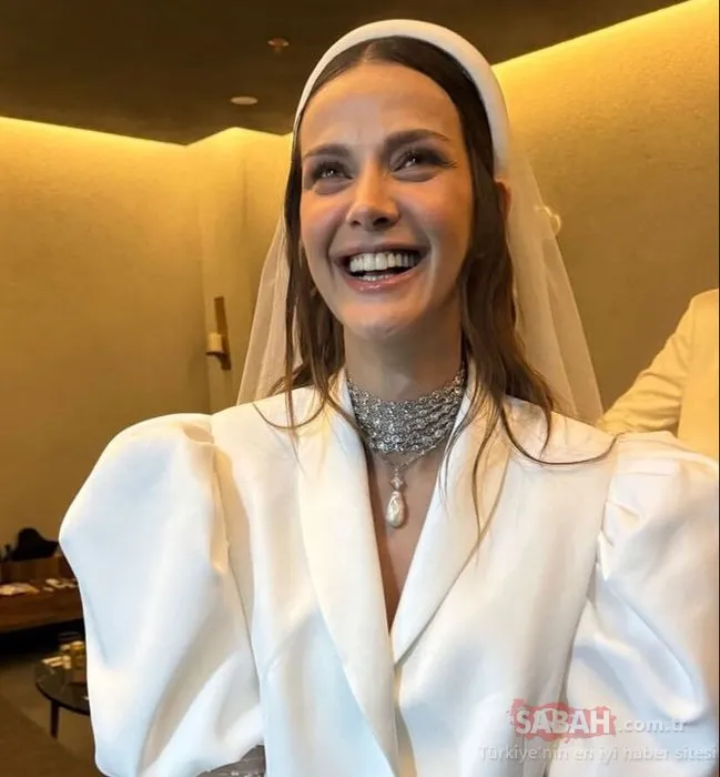İrem Helvacıoğlu çocukluk fotoğrafını paylaştı: 30 yıl geçse bile...