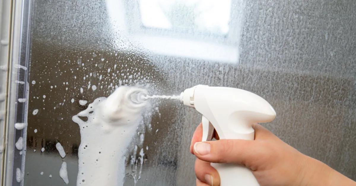 Duşakabin Nasıl Temizlenir? Su İzi Kalmadan Duşakabin Camları Neyle Temizlenir? - Yaşam Haberleri