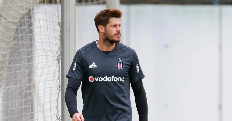 Eski yıldız mesaj yolladı! ’Beni alın’