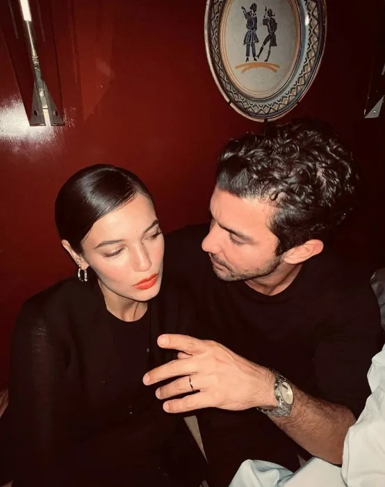 ‘Görümce’ gözünden burnu karnında Pınar Deniz! Kaan Yıldırım’ın biricik eşine bakın...