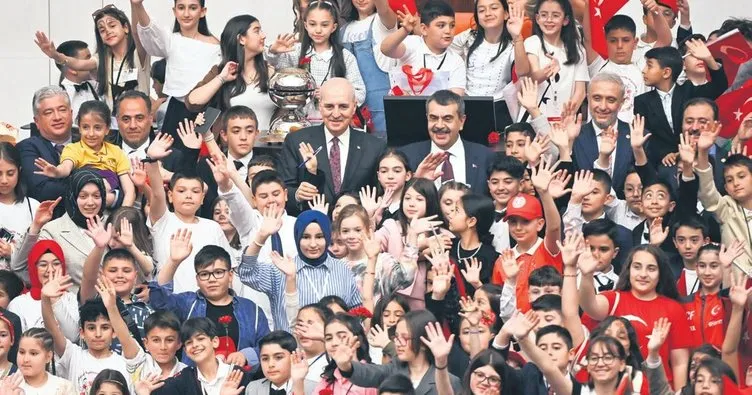 Meclis çocuklara emanet
