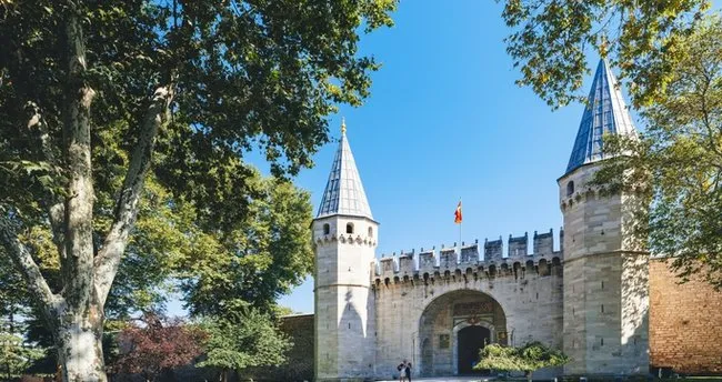Topkapı Sarayı Nerede? Topkapı Sarayı Hangi Semtte, Nasıl Gidilir?