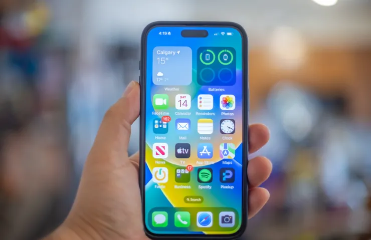 HEMEN KONTROL EDİN! İPHONE’UNUZDA BU AYARI YAPMAYAN HERKES İZLENİYOR OLABİLİR