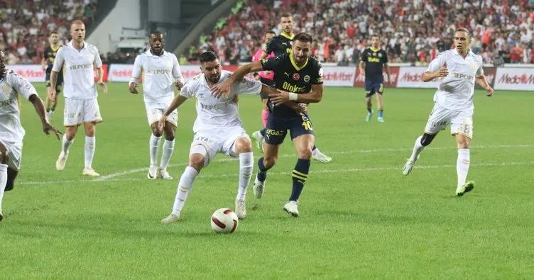 SAMSUNSPOR FENERBAHÇE CANLI | Kostic formayı kaptı