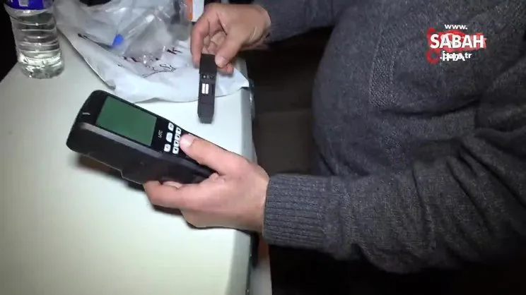 Kısıtlamayı delip minibüsle gezdiler, 'Uyuşturucu satmaya çıktık' dediler | Video