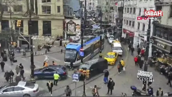 Sirkeci'de tramvay raydan çıktı! | Video