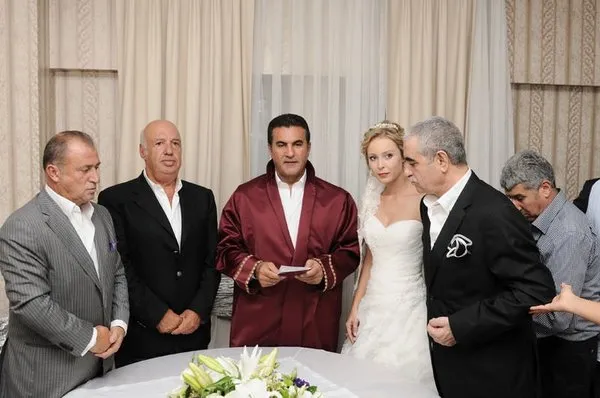İbrahim Tatlıses evlendi