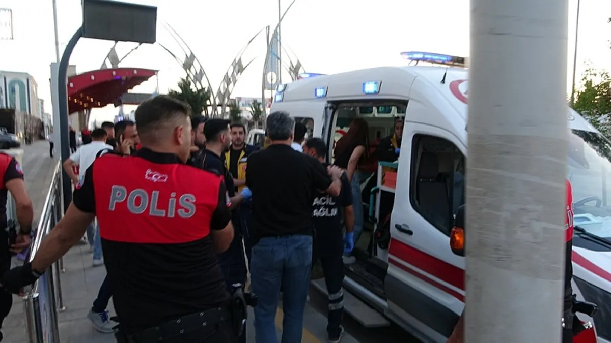 Malatya’da bıçaklı kavga: Kadınlar birbirini yaraladı!