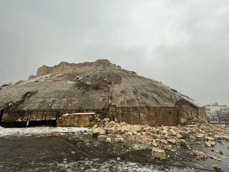 Gaziantep Kalesi depremde yıkıldı