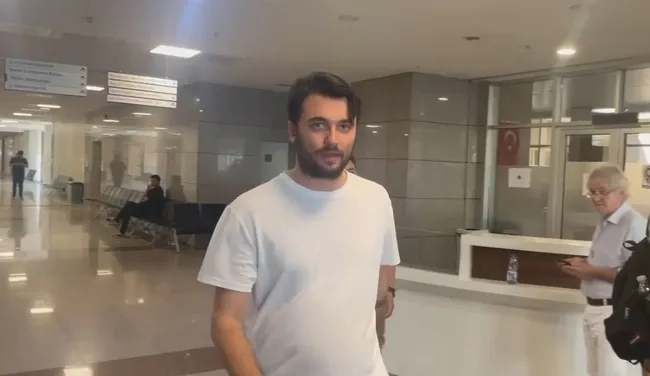 ekrem-imamoglunun-avukati-ohemet-pehlivan-savciliga-ifadeye-geldi-1750339520573.jpg Ekrem İmamoğlu’nun avukatı Mehmet Pehlivan tutuklandı