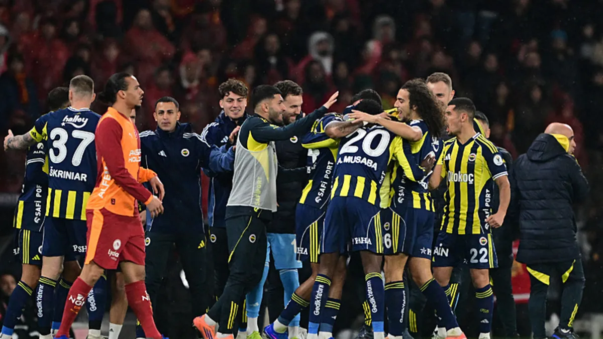 Süper Kupa’da şampiyon Fenerbahçe! Dev derbide Galatasaray mağlup
