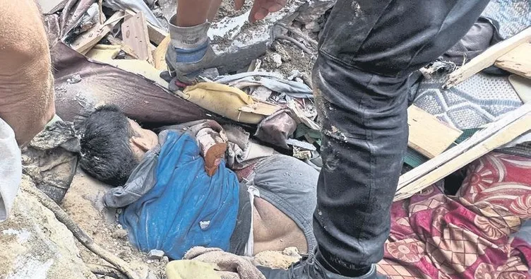 Bir aileyi daha yok ettiler