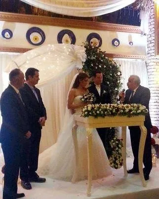 Alp Kırşan ile Zeynep Dörtkardeşler evlendi