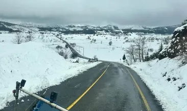 İzmir’in çatısı beyaza büründü!