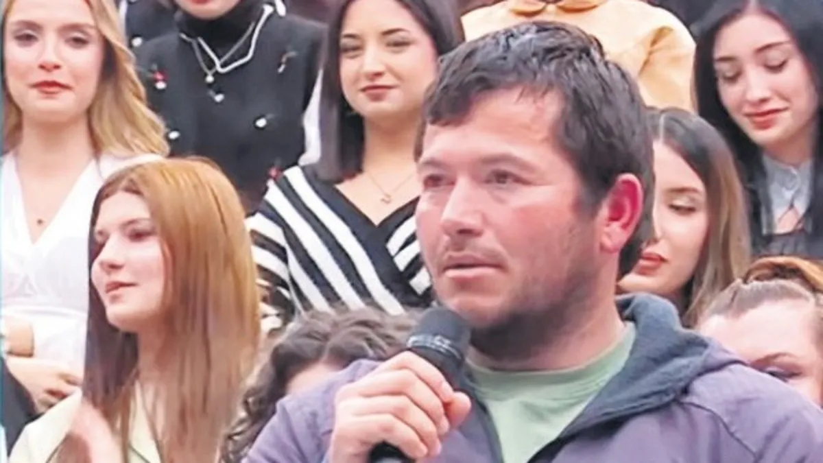 Git annenin ayağının altını öp