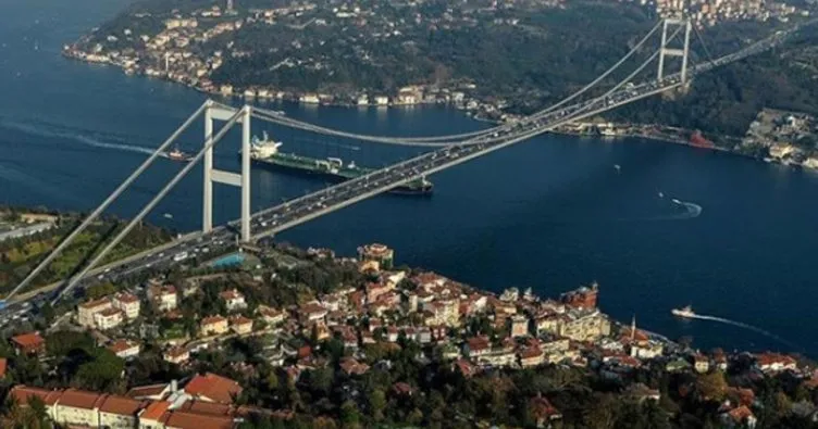 Fatih Sultan Mehmet köprüsünde asfaltlama çalışması