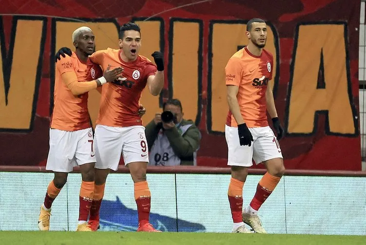 Son dakika: Galatasaray’da iki yıldız gönderilecek! Fatih Terim’in gelecek sezonki planı belli oldu...