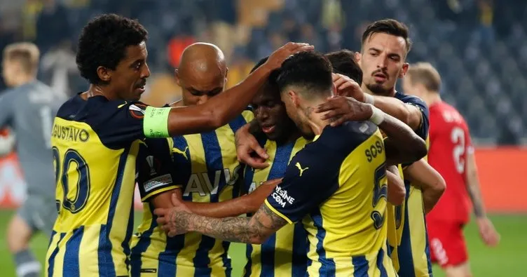 Fenerbahçe’de hüsran yaşanıyor! Gelenler gidenleri arattı...
