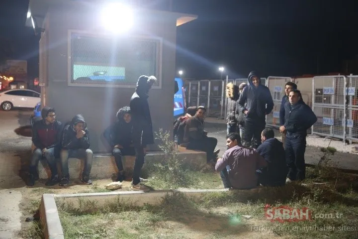Yunan güvenlik güçleri mültecileri darp edip Türkiye’ye gönderdi!