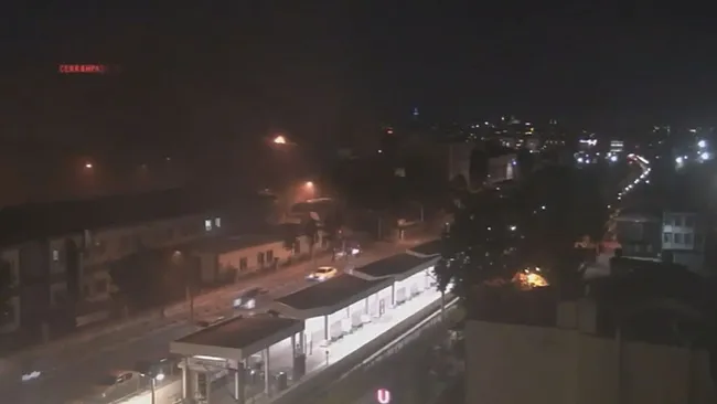 istanbul-universitesi-cerrahpasa-dis-hekimligi-fakultesi-binasinda-yangin-cikti-1784317875997.jpg