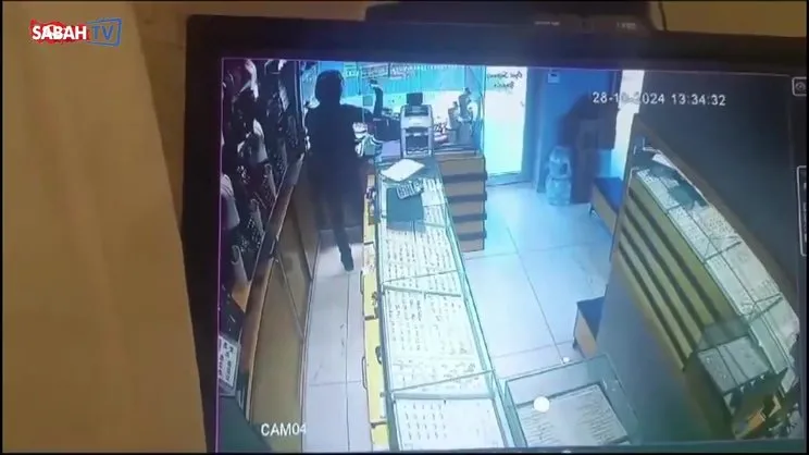 Adana'da kuyumcu soygunu: Tezgahta bulunan tüm altınları alıp kayıplara karıştı!