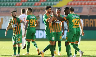 Ertelenen maçı Alanyaspor kazandı!